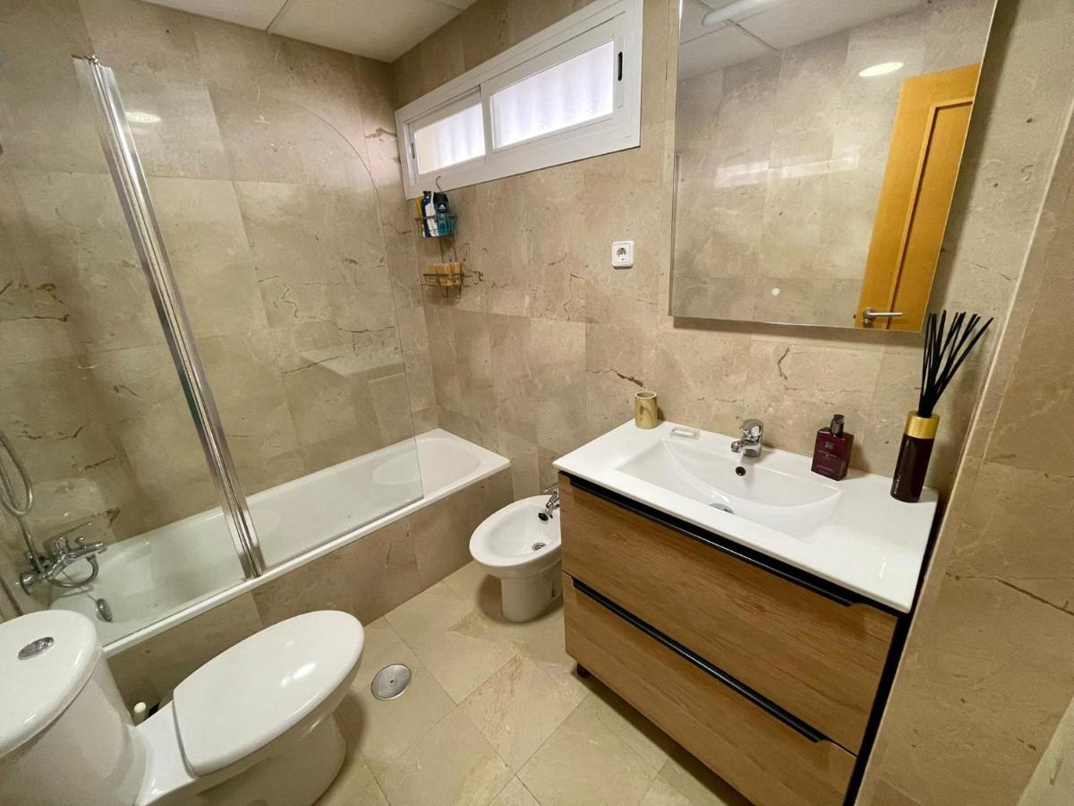 Primera Linea De Playa Urbanizacion Zarati Appartement